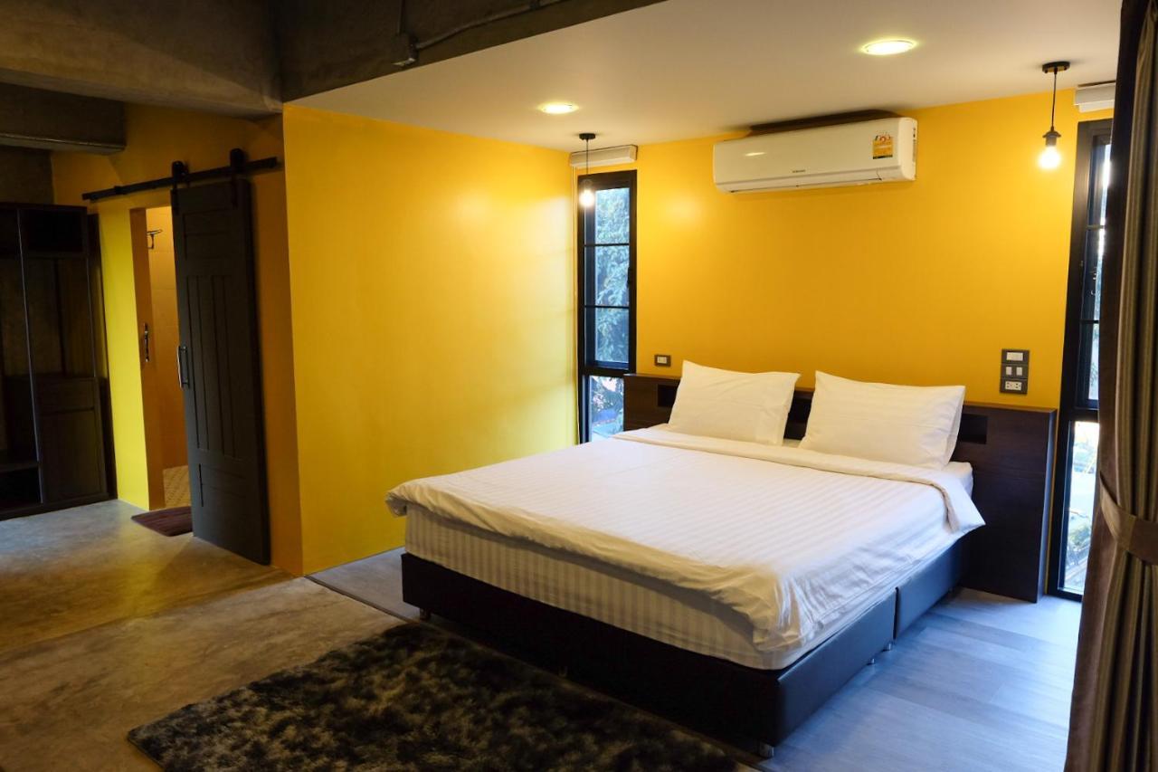 Hostel Werun Nimbly Chiang Mai Zewnętrze zdjęcie