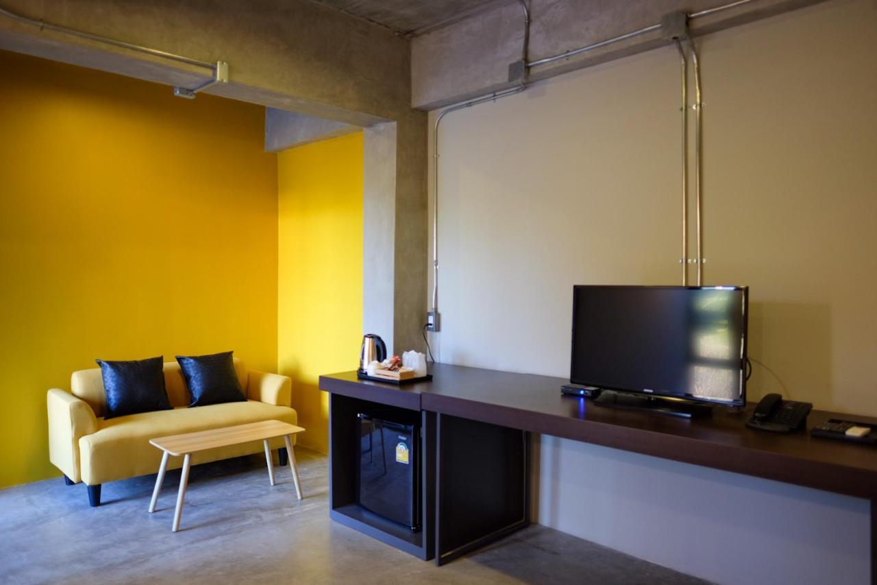 Hostel Werun Nimbly Chiang Mai Zewnętrze zdjęcie