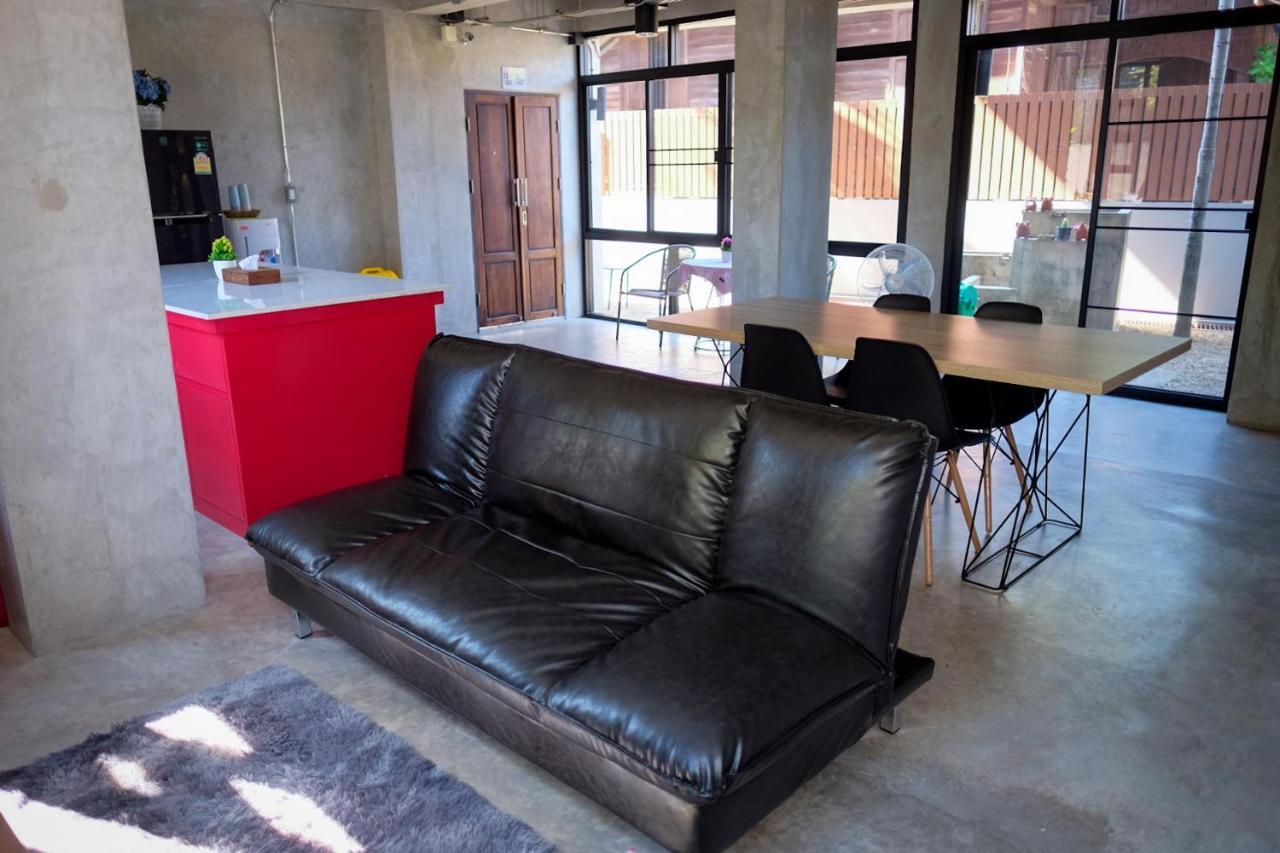 Hostel Werun Nimbly Chiang Mai Zewnętrze zdjęcie