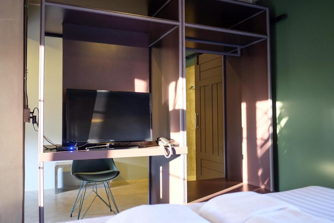 Hostel Werun Nimbly Chiang Mai Zewnętrze zdjęcie