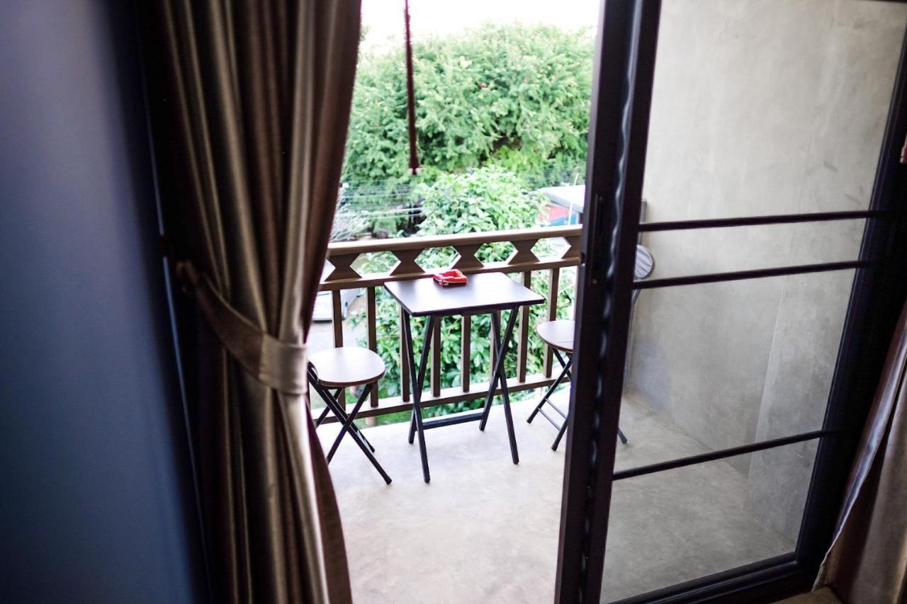 Hostel Werun Nimbly Chiang Mai Zewnętrze zdjęcie