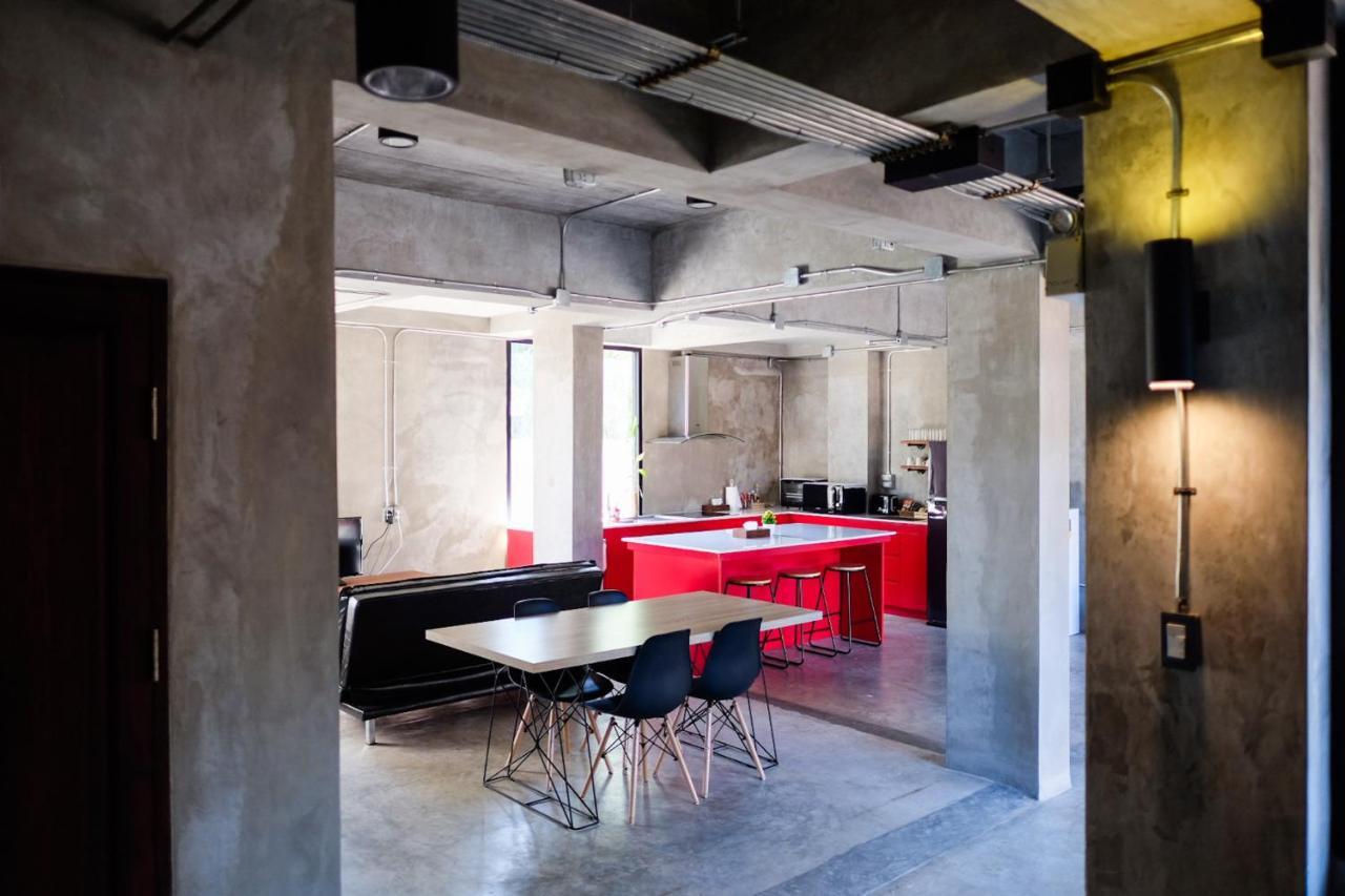 Hostel Werun Nimbly Chiang Mai Zewnętrze zdjęcie