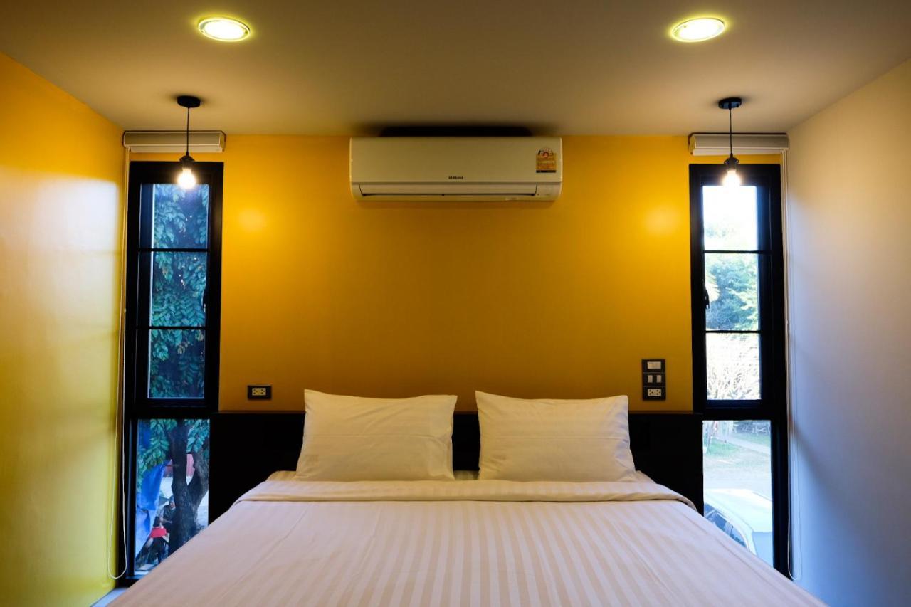 Hostel Werun Nimbly Chiang Mai Zewnętrze zdjęcie
