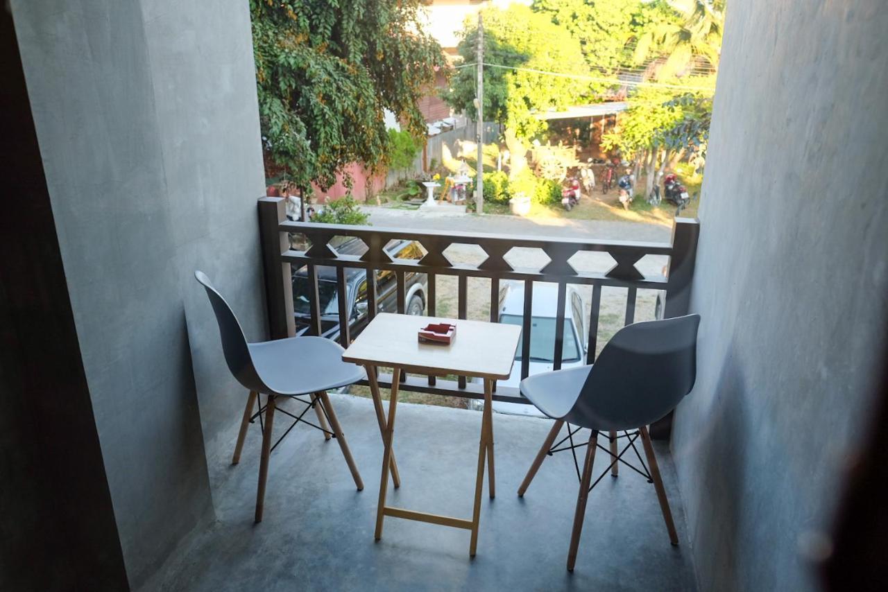 Hostel Werun Nimbly Chiang Mai Zewnętrze zdjęcie