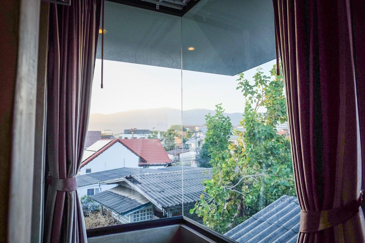 Hostel Werun Nimbly Chiang Mai Zewnętrze zdjęcie